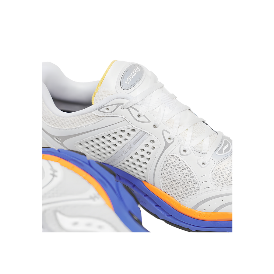 SAUCONY PROGRID TRIUMPH 4 GALAXY
